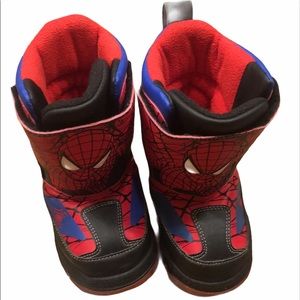 Light Up Spider-Man Winter Boots by Marvel Size 7
